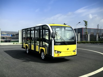 Henan Chinese Enterprises Ordered 14 Enlosed Sightseeing Cars  to Complete the Construction